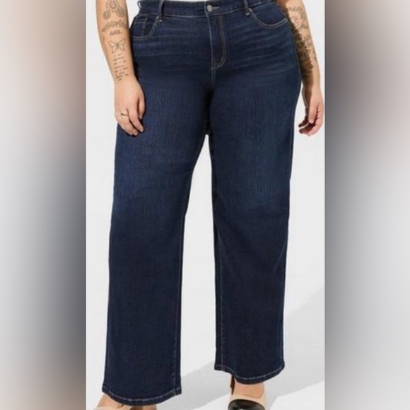 NWOT Torrid perfect wide legs vintage stretch jeans size 16T - Picture 2 of 10